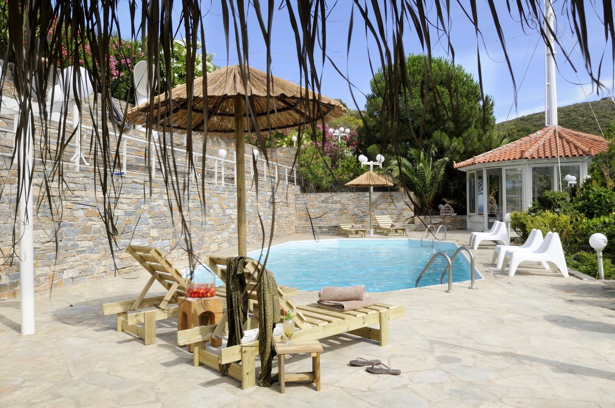 Kymothoi Rooms & Pool Bar Gavrio Eksteriør billede